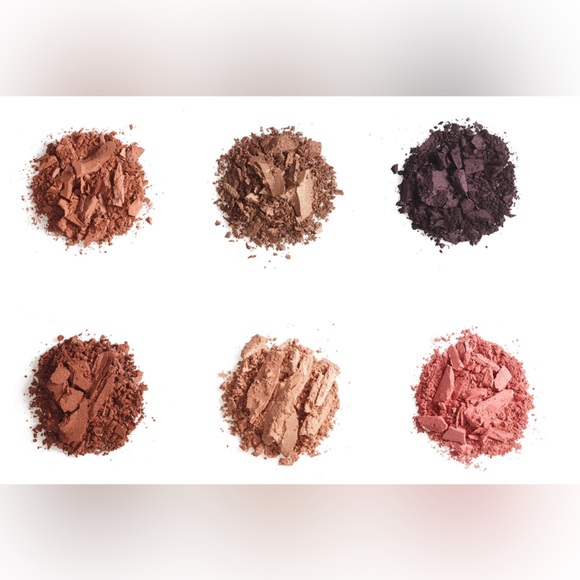 Ever Beauty Out the Door Cheek & Eye Palette - Picture 2 of 5